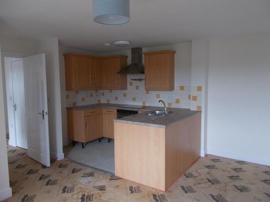 2 bedroom flat to rent - Photo 1