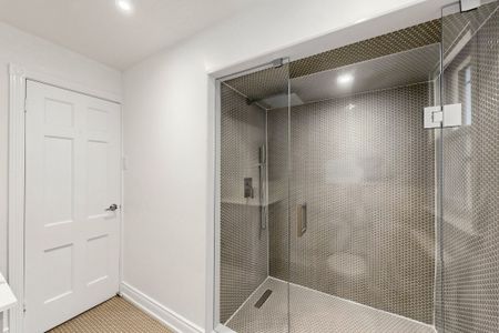 For Lease - 50 Plymbridge Road, Toronto, Ontario - Photo 3