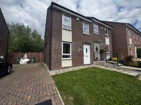 2 bedroom semi-detached house to rent - Photo 4