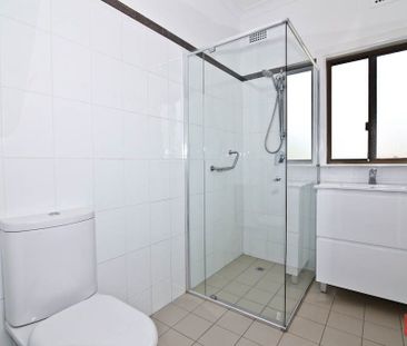 Affordable Three Bedroom Home! - Photo 2