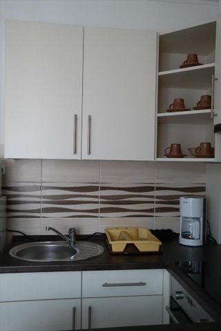 Kiadó felújított panel lakás - Pécs - Fotó 5