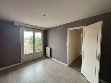 Location Appartement 2 pièces 42m² - Photo 2