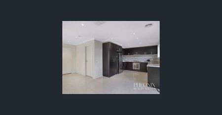 Immaculate 2 bedroom house - Photo 4