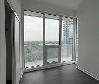 Yonge/Fince Spacious 2Bdrm Prime Location Flr To Ceiling Windows - Photo 2