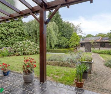 Ruime gezinswoning met 5 slaapkamers nabij Olen-Centrum. - Photo 3