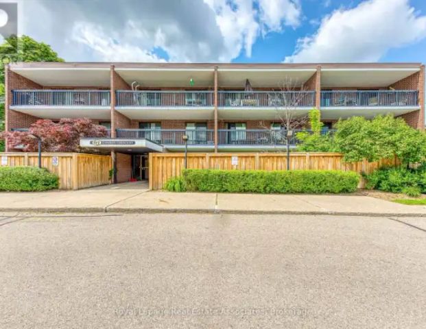 58 - 63 CONROY CRESCENT | 58 - 63 CONROY CRESCENT, Guelph - Photo 1