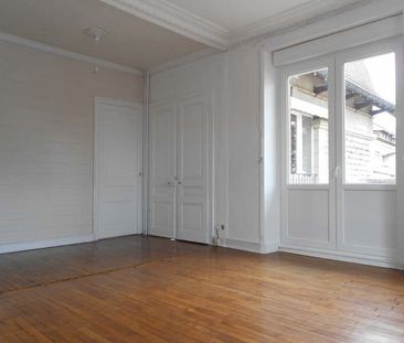 Location Appartement 4 pièces 120m² BESANCON 25000 - Photo 2
