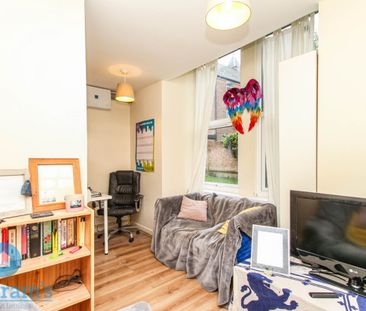 1 bed Detached House for Rent - Photo 2