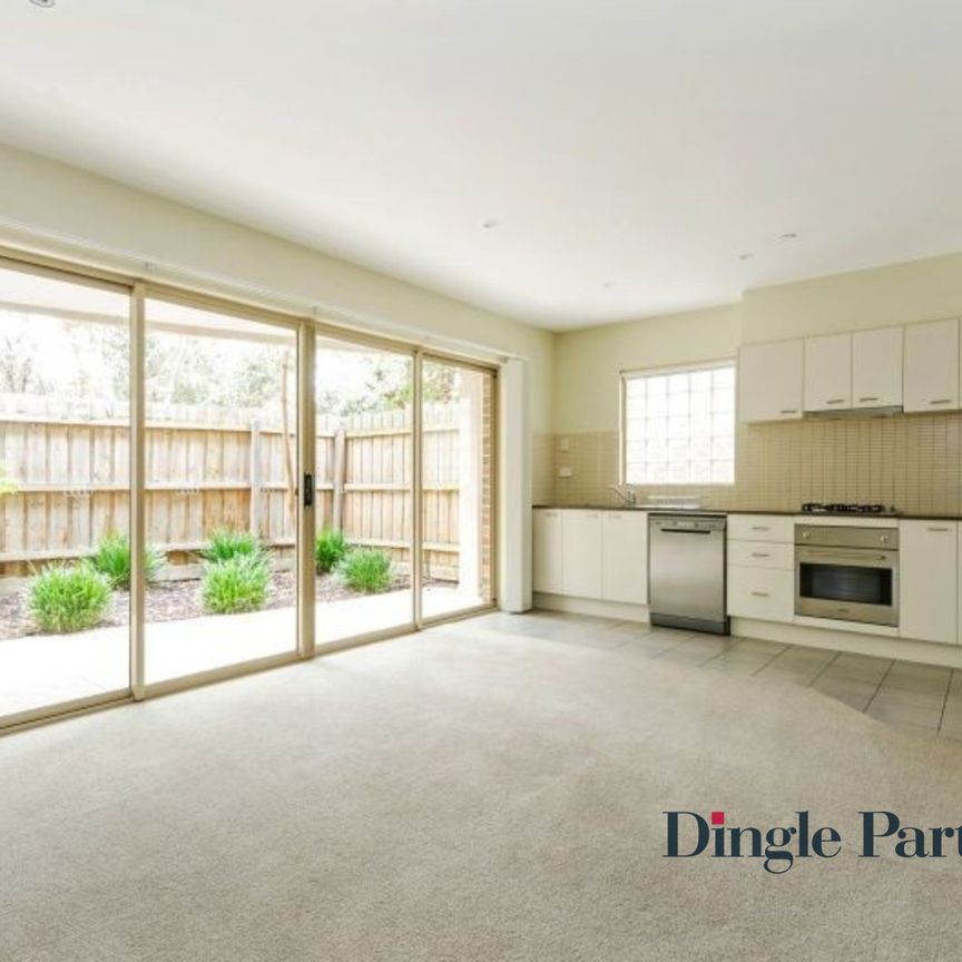 11/60-62 Harp Road, Kew VIC 3101 - Apartment For Rent | Domain - Photo 1