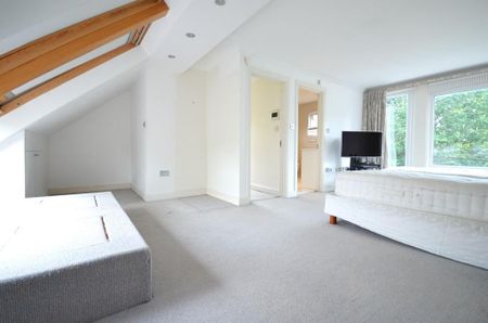 6 bedroom semi-detached house to rent - Photo 5