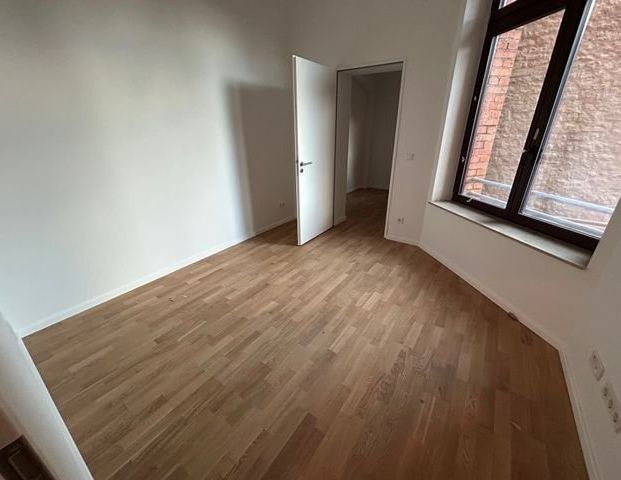 Erstbezug nach Sanierung - Attraktive 3- Zimmer Wohnung mit EBK und Balkon zu vermieten! - Photo 1