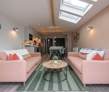 Our most recently refurbished house for six! - Photo 2