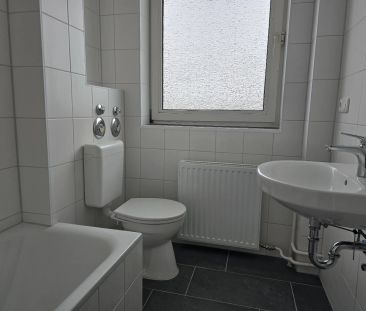 Großzügige 3-Zimmer-Wohnung mit ca. 75,22m² Wohnfläche und Loggia - Photo 3