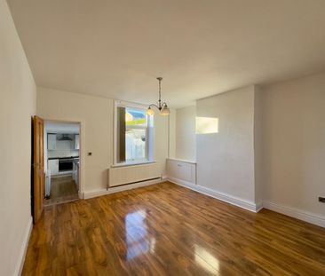 Bolton Grove, Barrowford, Nelson - Photo 3