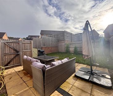 Stoneham Way, Basingstoke, Hampshire, RG24 - Photo 3
