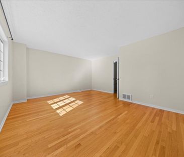 For Lease - 1678 Boisbriand Crescent, Orleans - Convent Glen and Ar... - Photo 3