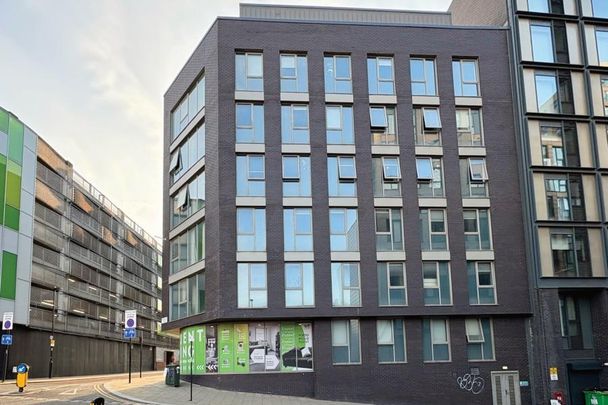 3 bedroom flat share to rent - Photo 1