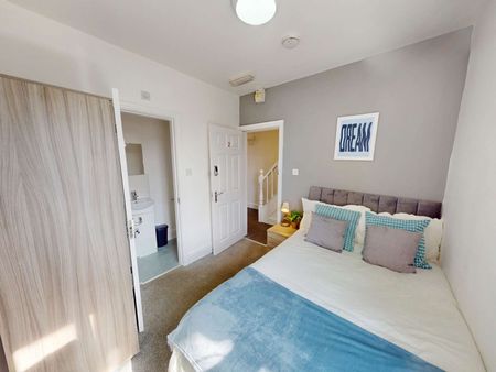 Folly Lane Room 4 - Photo 2