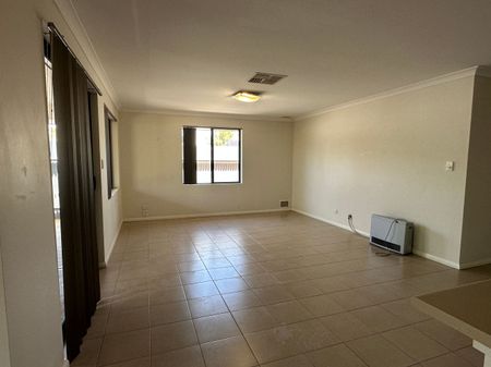 Fall in love with this stunning 4 bedroom 2 bathroom home. - Photo 2