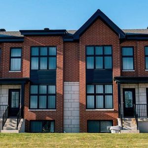 Nouvelle Maison De Ville Locative à L'Assomption - Photo 3