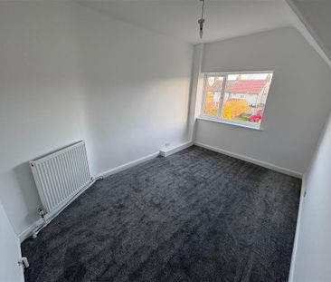 The Crescent - Photo 1