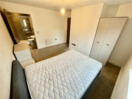 2 bedroom apartment to rent - Photo 3