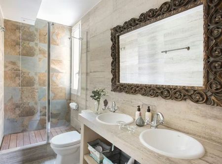 Rambla de Catalunya, Barcelona, Catalonia 08008 - Photo 3