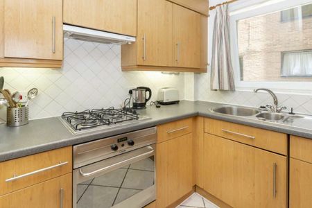 High Timber Street, St Pauls, EC4V - Photo 3