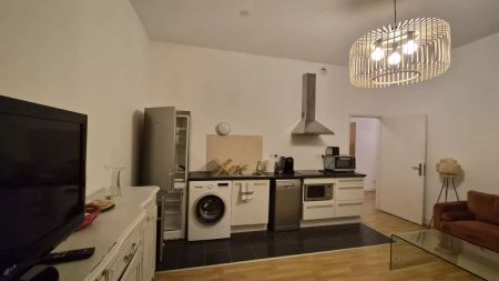 Appartement Marseille 2 pièce(s) 42.7 m2 - Photo 2