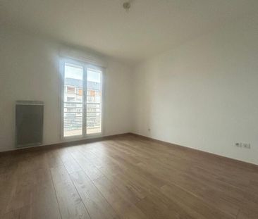 Location Appartement 2 pièces 47m² ORLEANS 45000 - Photo 6