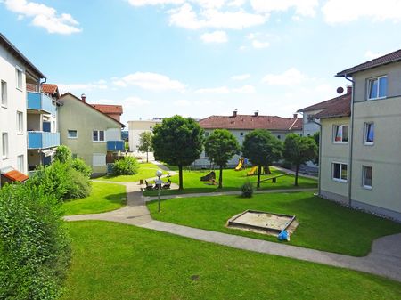 Schöne 3 Zimmer Wohnung in Edt bei Lambach mit Loggia - Foto 3