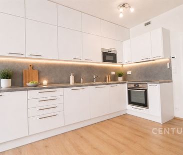 Pronájem bytu 1+kk a garsoniéry 31 m² - Fotografie 4