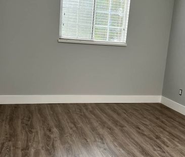 9082 144 Street, Surrey (Ground level suite) - Photo 3