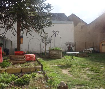 Location Appartement 2 pièces 47m² ORLEANS 45000 - Photo 1