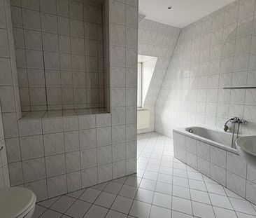 Helle Zweiraumwohnung mit Einbauküche in Zwickau - Photo 5