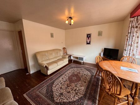 Cromer Street, Burton Stone Lane - P1920 - Photo 3