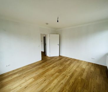 Helle und Freundlich! Modernisierte 3-Zimmer-Wohnung sucht neuen Mieter! - Foto 2