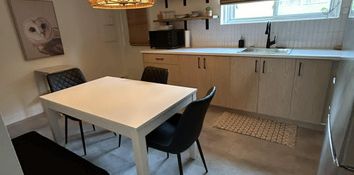 4 1/2 Rénové Secteur Tranquille - Photo 2