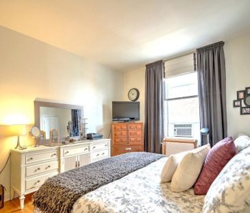 4 1/2 meublé Quartier Montcalm Québec - Furnished 2-bedroom apartme... - Photo 3