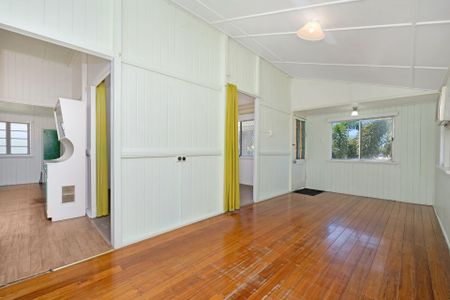 4 Hammett Street, Currajong. - Photo 4