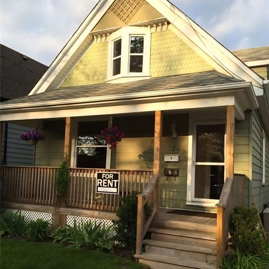 29 St Andrew Street #1 - Photo 1