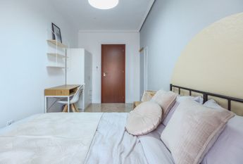 Plaça de Bisbe Benlloch, Torrent, Valencian Community 46900