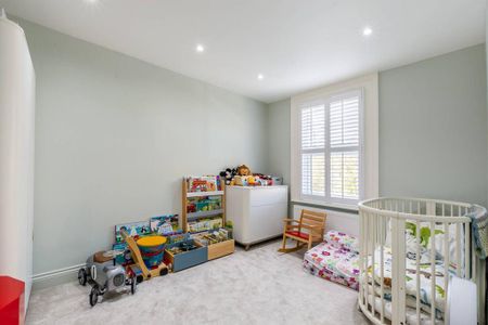 4 bedroom terraced house to rent - Photo 2