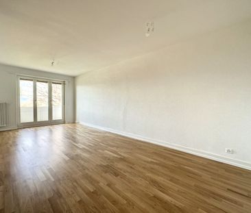 Appartement rénové de 3 pièces au 1er étage - Photo 2