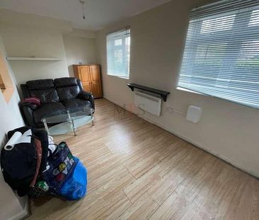 Horsenden Lane North, Greenford, UB6 - Photo 4