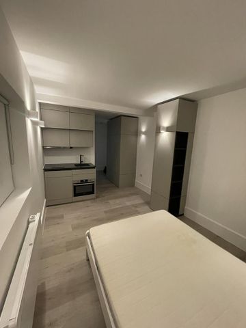 Studio to rent - Photo 2