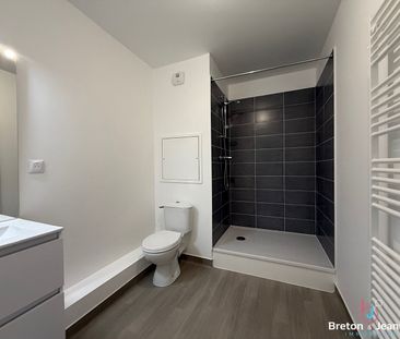 Location Appartement 2 pièces 45m² - Photo 5