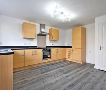 5 bedroom terraced house to rent - Photo 5