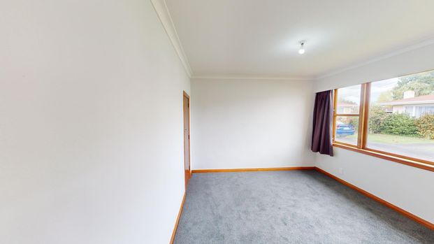 West End - 2 Bedrooms - Photo 1