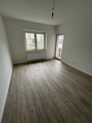 KR an CS am 26.03// MV zum 16.04 Buchen Sie jetzt einen Besichtigungstermin! - Photo 4